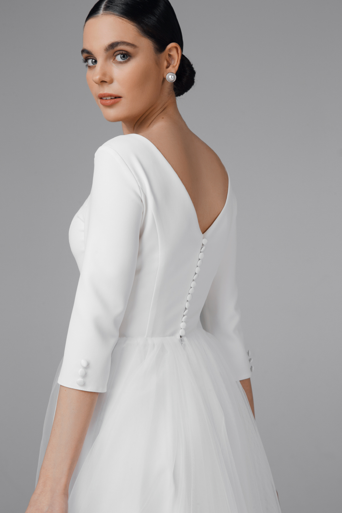 Short wedding dress with sleeves